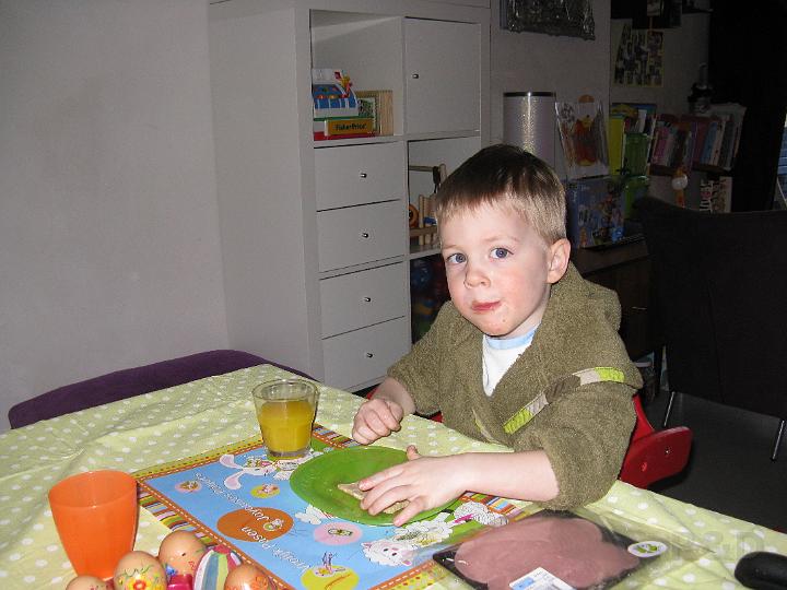 I&Y 4 April 2010 (2) pasen.JPG